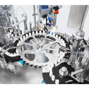 Rotary filling and closing machines for automatic processing of spray pumps